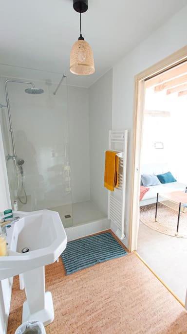 Longere Tinyhouse Avec Son Jardin-Foret Saint-Just  Exterior photo